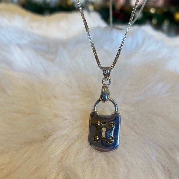 Lock heart sterling Silver Pendant Necklace 22 inch - Picture 2 of 8